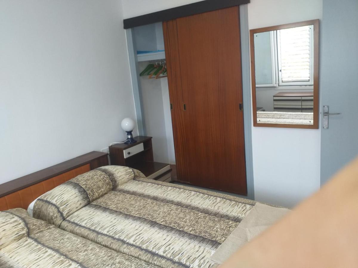 Appartamento Apartamento Vistas Al Mar De La Pineda Salou Esterno foto