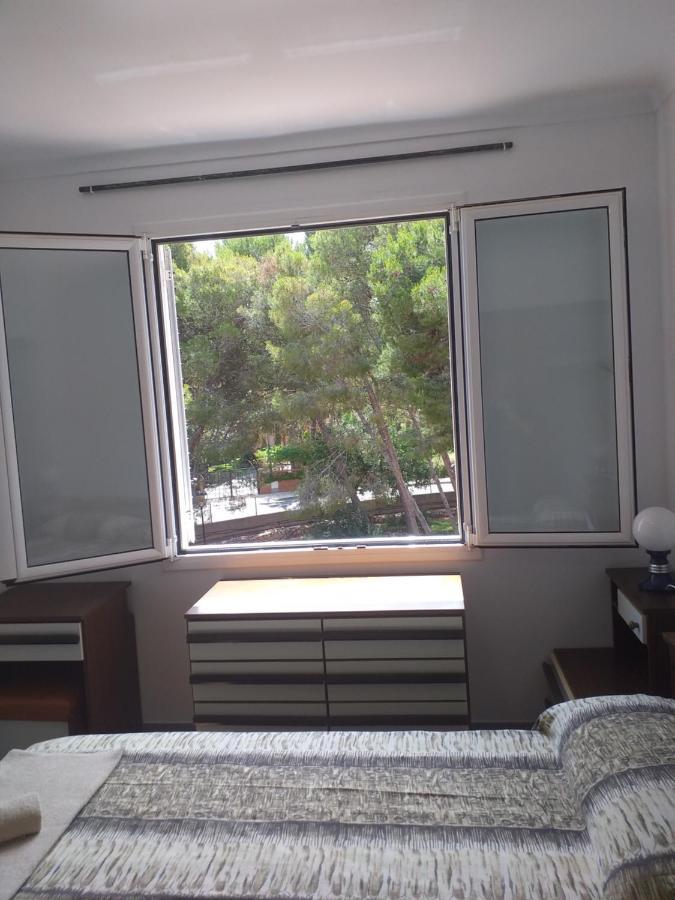 Appartamento Apartamento Vistas Al Mar De La Pineda Salou Esterno foto